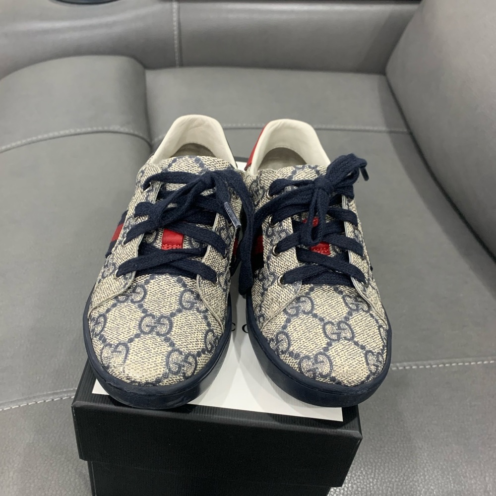 Original Gucci sneakers